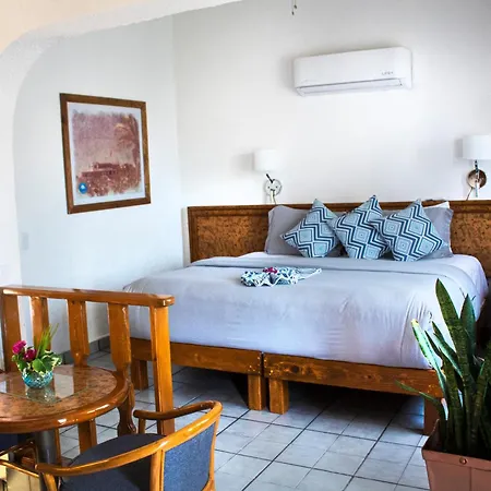 Buena Vista Oceanfront & Hot Springs Resort