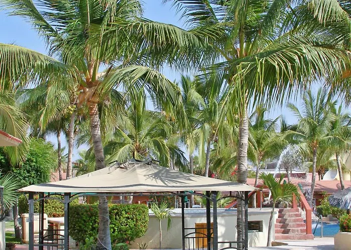 Hotel Buena Vista Oceanfront & Hot Springs 3*