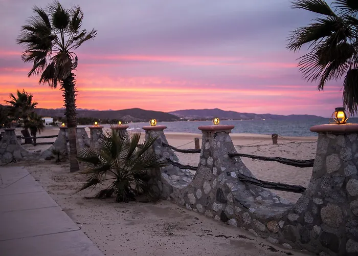 Buena Vista Oceanfront & Hot Springs Hotel