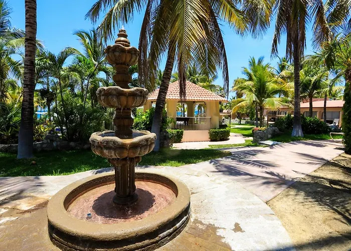 Hotel Buena Vista Oceanfront & Hot Springs 3*